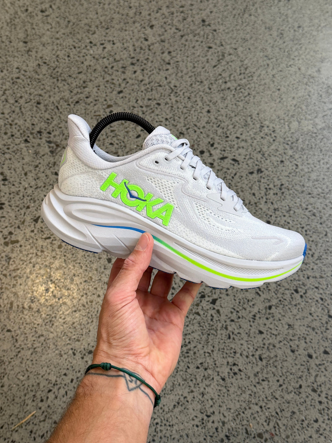 HOKA Clifton 10 Ash Grey Neon Green Homme