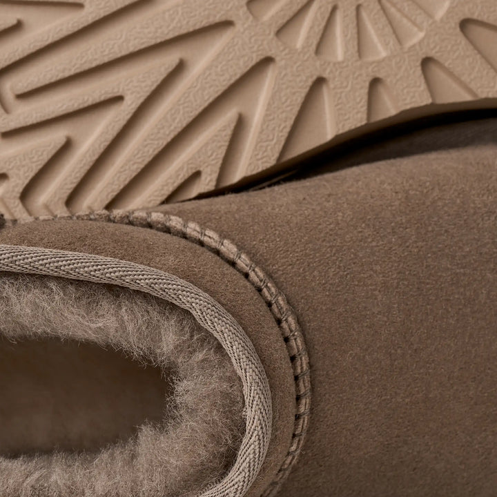 UGG Classic Ultra Mini Dried Oregano Femme