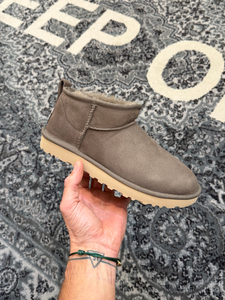 UGG Classic Ultra Mini Dried Oregano Femme