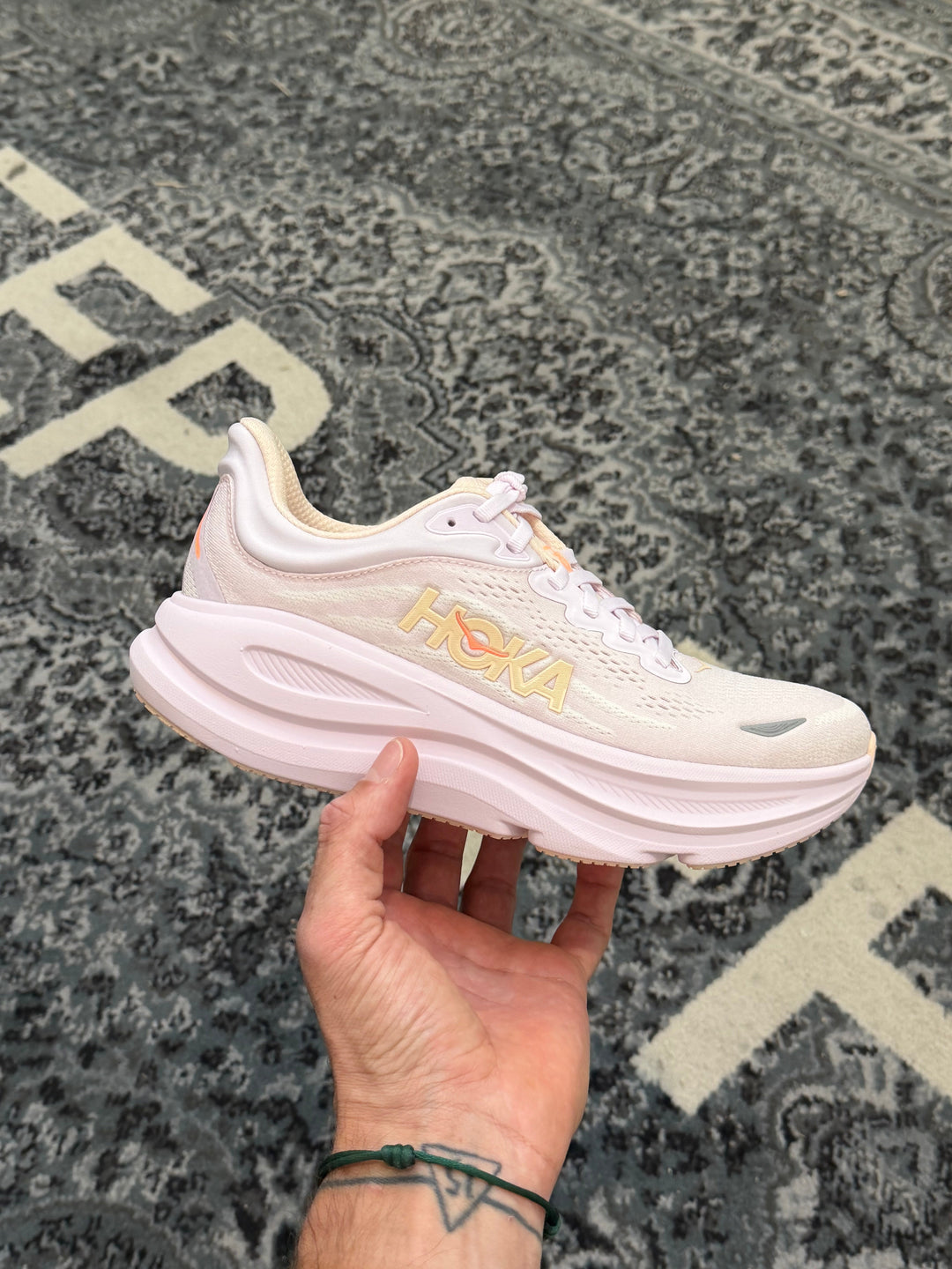 HOKA Bondi 9 Lilac Cream Tangerine Glow Femme