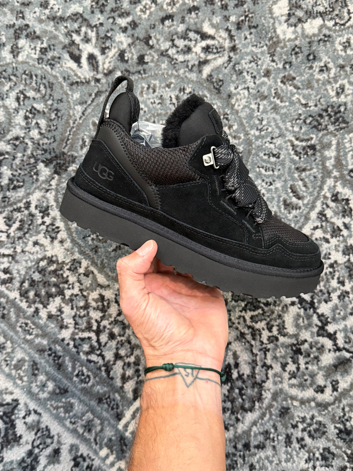 UGG Lowmel Black Femme