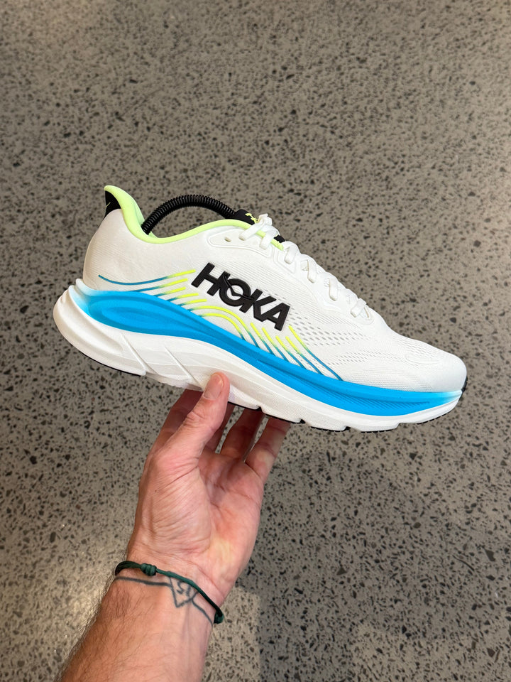 HOKA Clifton 11 Frost Black Homme