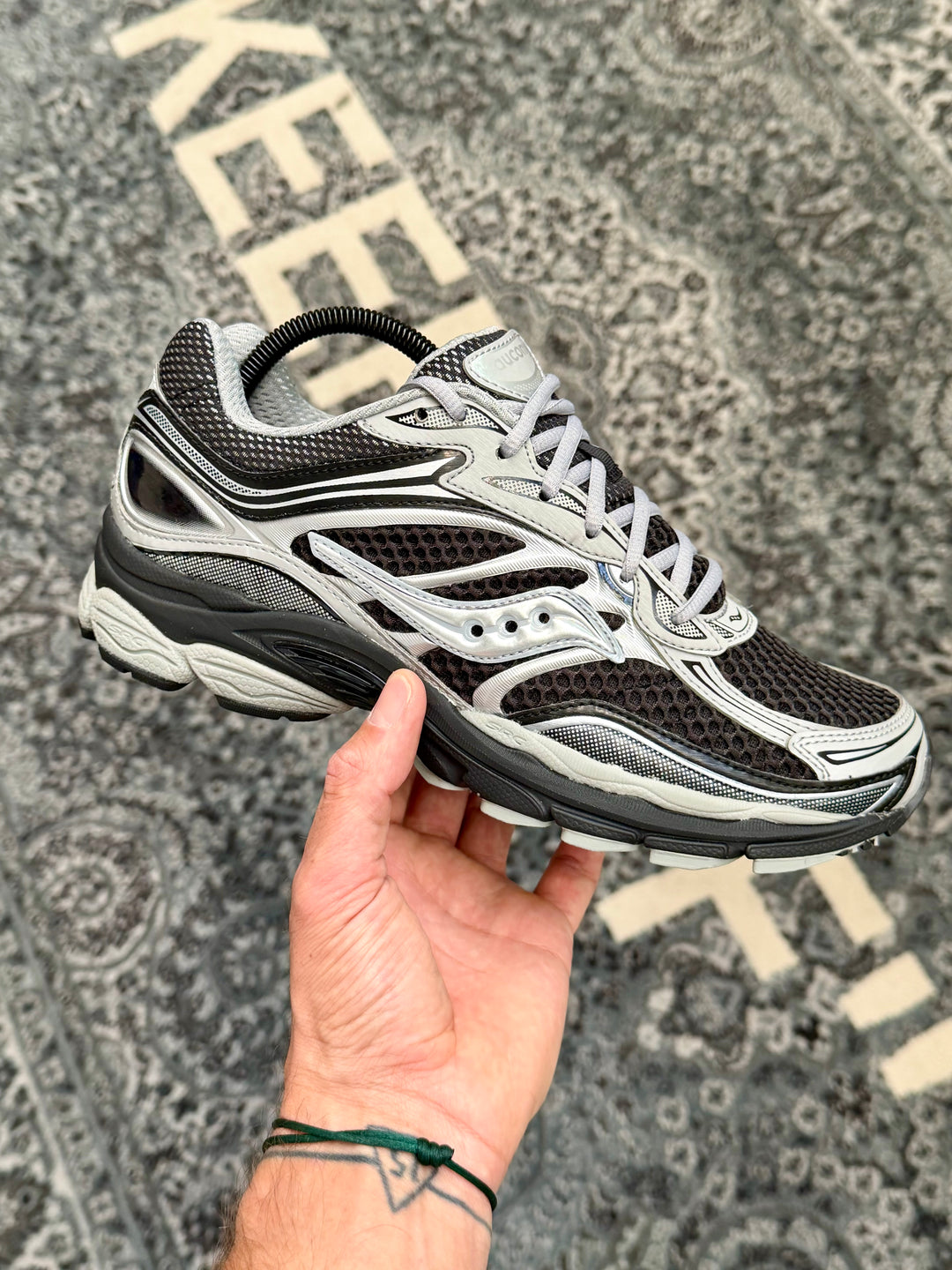 Saucony Progrid Omni 9 Black Silver Homme