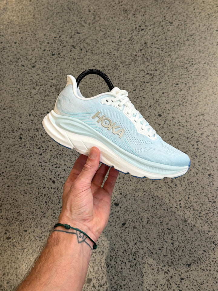 HOKA Clifton 11 Frost Glimmering Blue Femme