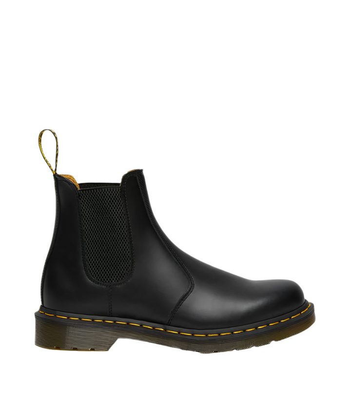 Dr. Martens 2976 Smooth Leather Chelsea Boot Black
