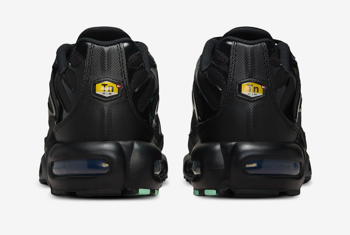 Nike Air Max Plus Tuned 1 Black Mint Green Homme
