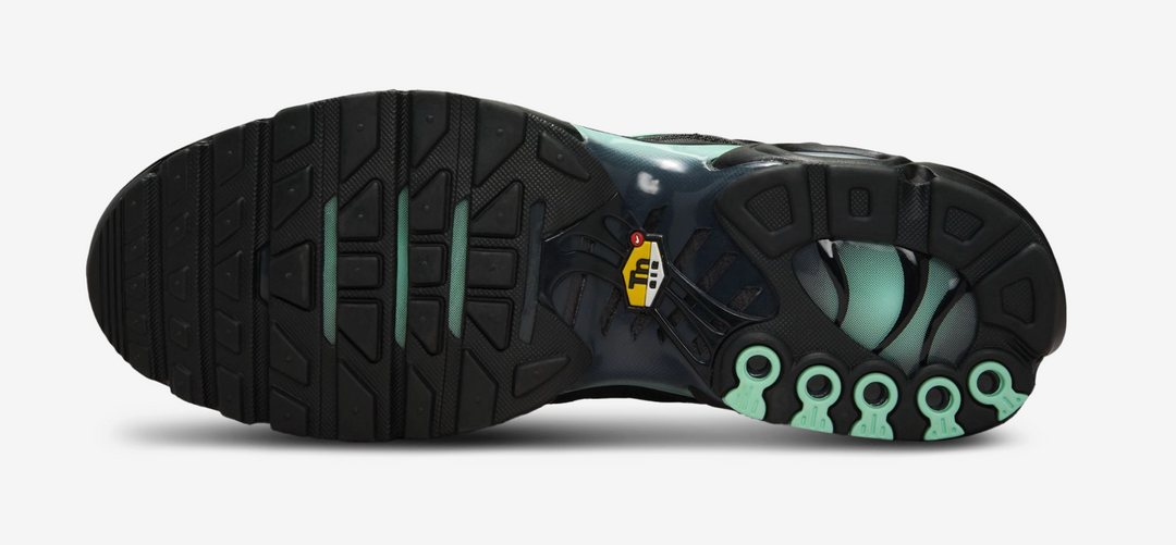 Nike Air Max Plus Tuned 1 Black Mint Green Homme