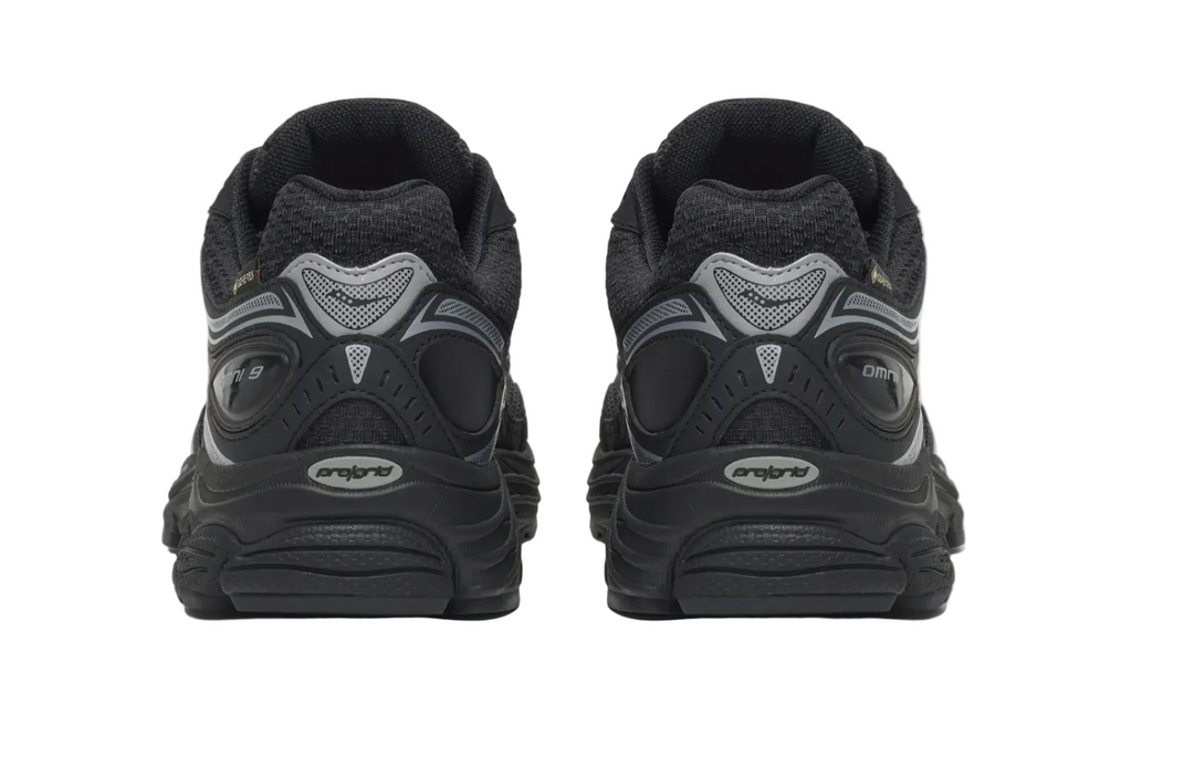 SAUCONY PROGRID OMNI 9 GORE-TEX BLACK SILVER