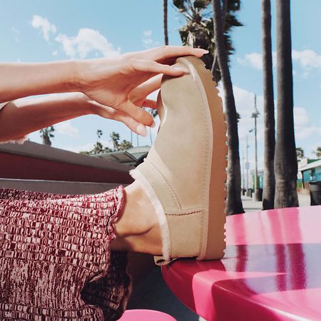 UGG Classic Micro Sand Femme