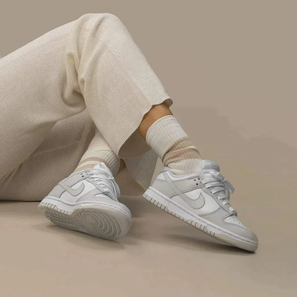 Nike Dunk Low Photon Dust Femme
